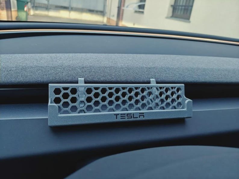Tesla Model 3 Highland Smartphone Holder Tesla Model 3 Highland Smartphone Holder | Dashboard Phone Mount | 2024–2026 Tesla Model 3 Accessory