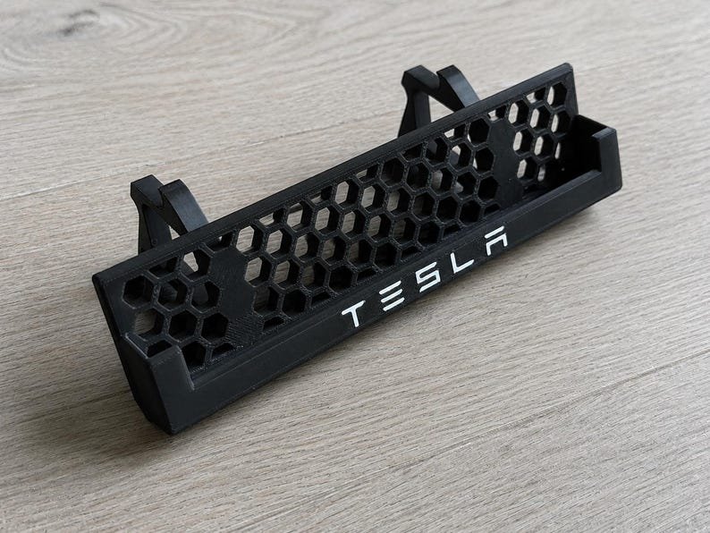 Tesla Model 3 Highland Smartphone Holder Tesla Model 3 Highland Smartphone Holder | Dashboard Phone Mount | 2024–2026 Tesla Model 3 Accessory